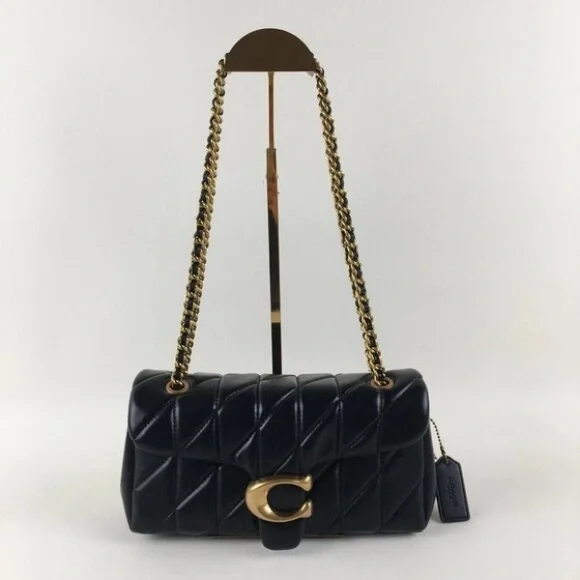 Coach Black Quilted Shoulder Bag with Gold Chain - Picture 2 of 6